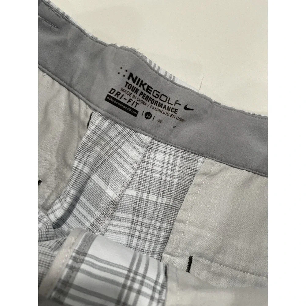 Nike Sz 32 Mens Dri Fit White Plaid Tour Performance Golf Shorts AK103‎